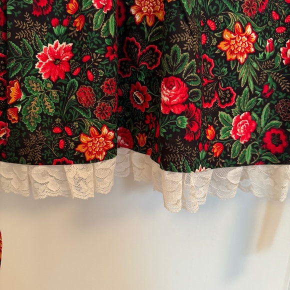 Vintage 90’s kids girls dress: green and red roses. - Picture 4 of 6